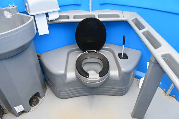 Best Portable toilet rental cost  in Vineyard, CA